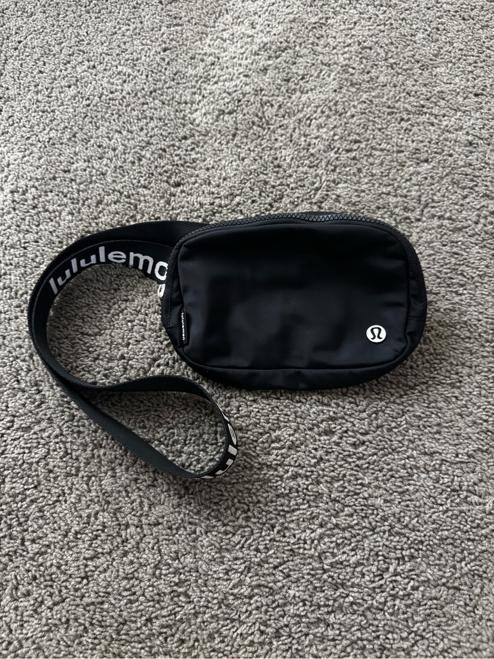 lululemon athletica Black Logo Belt Bag Fanny pack
